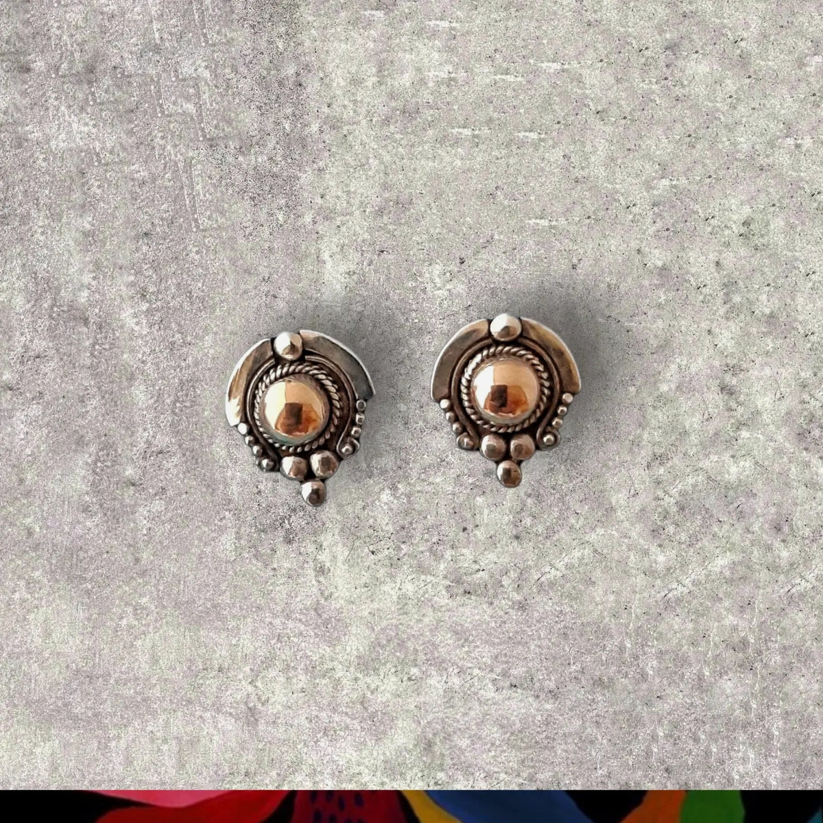 PB10045 Ethnic silver & gold earring