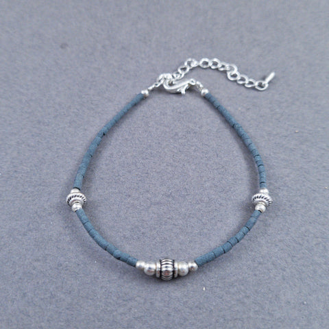 9N30004   Beads and Silver Bracelet