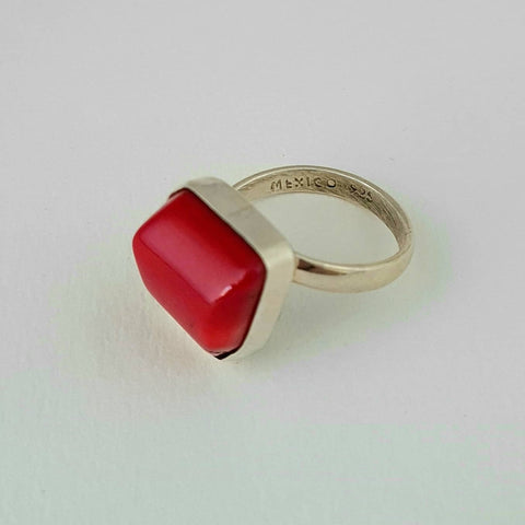 D50006C Silver ring with a red bamboo coral setting.